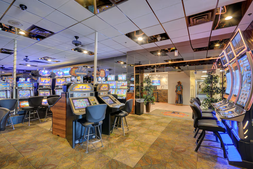 Longhorn Hotel & Casino Experience